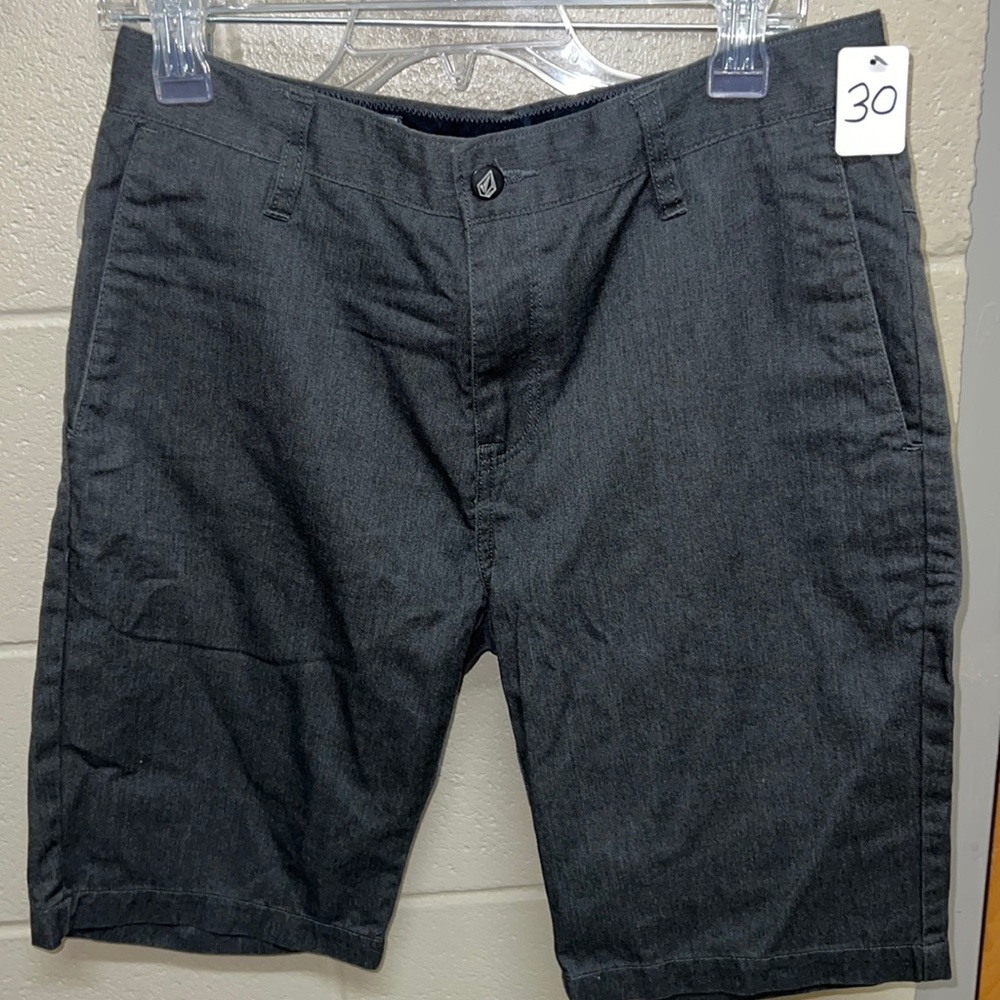 Volcom Men’s Shorts Size 30